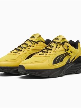 NWT Pokémon x Puma: Pikachu Fade Nitro Sneakers - Men’s 11.5